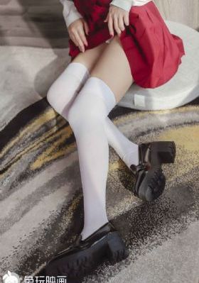 男人边吻奶边挵进去的口述_1080P高清视频播放