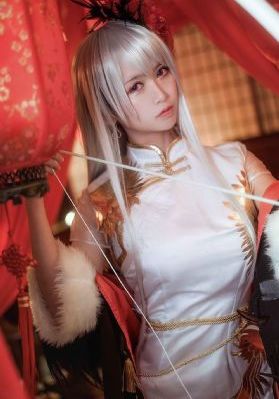亚洲欧美在线制服丝袜_最新国语全集在线